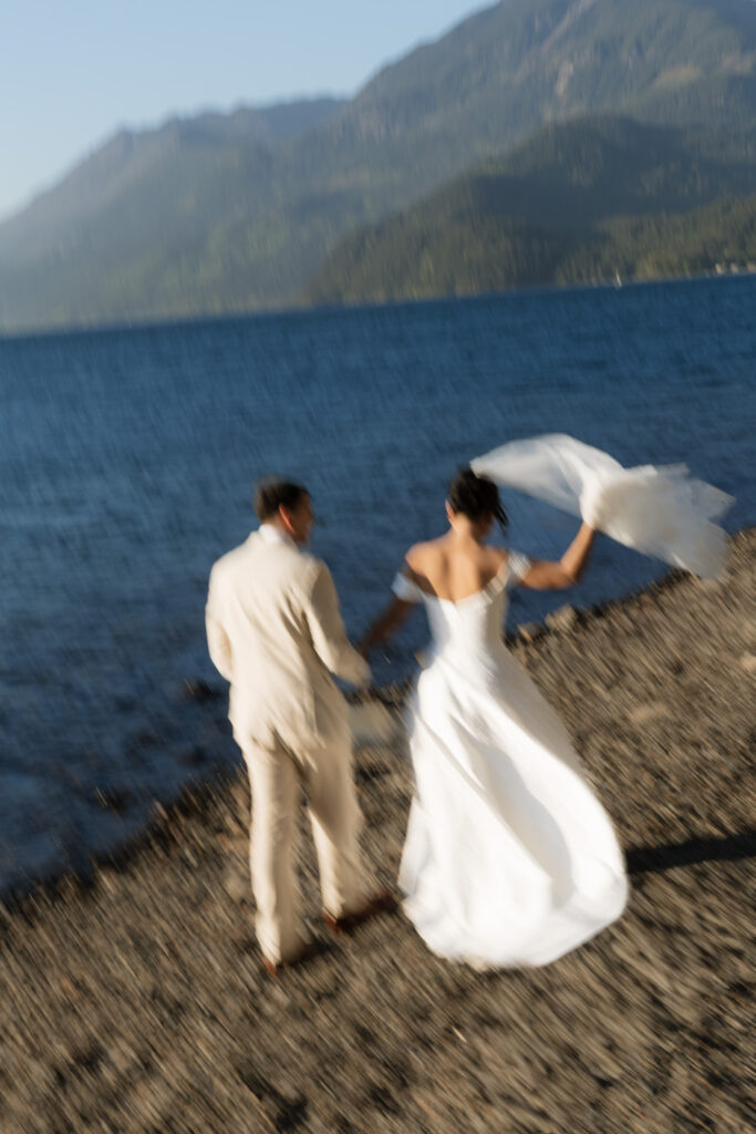 The lodge on harrison lake wedding photographer