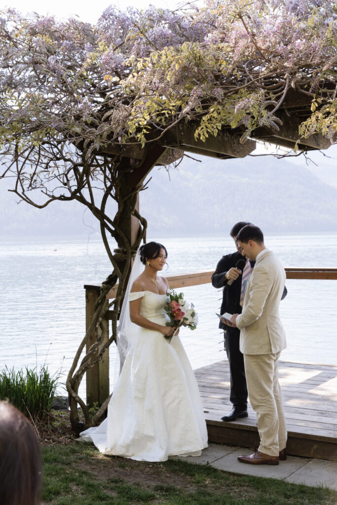 The lodge on harrison lake wedding photographer