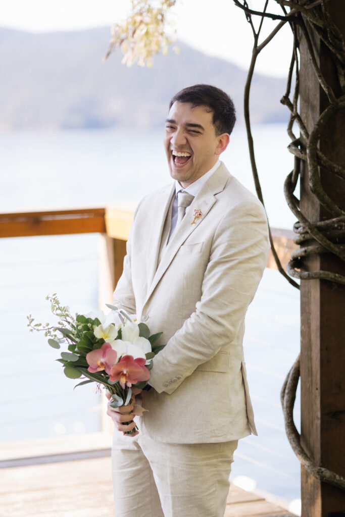 The lodge on harrison lake wedding photographer