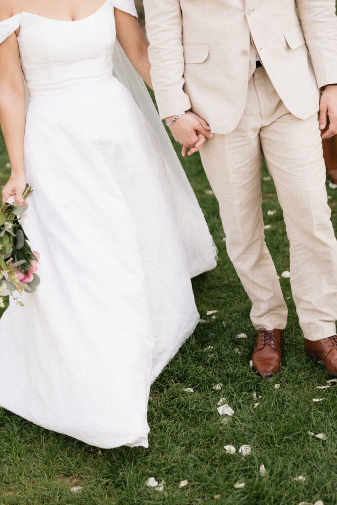 The lodge on harrison lake wedding photographer