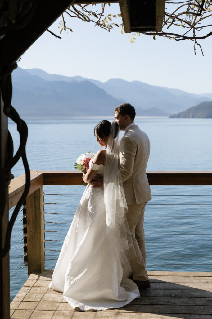 The lodge on harrison lake wedding photographer